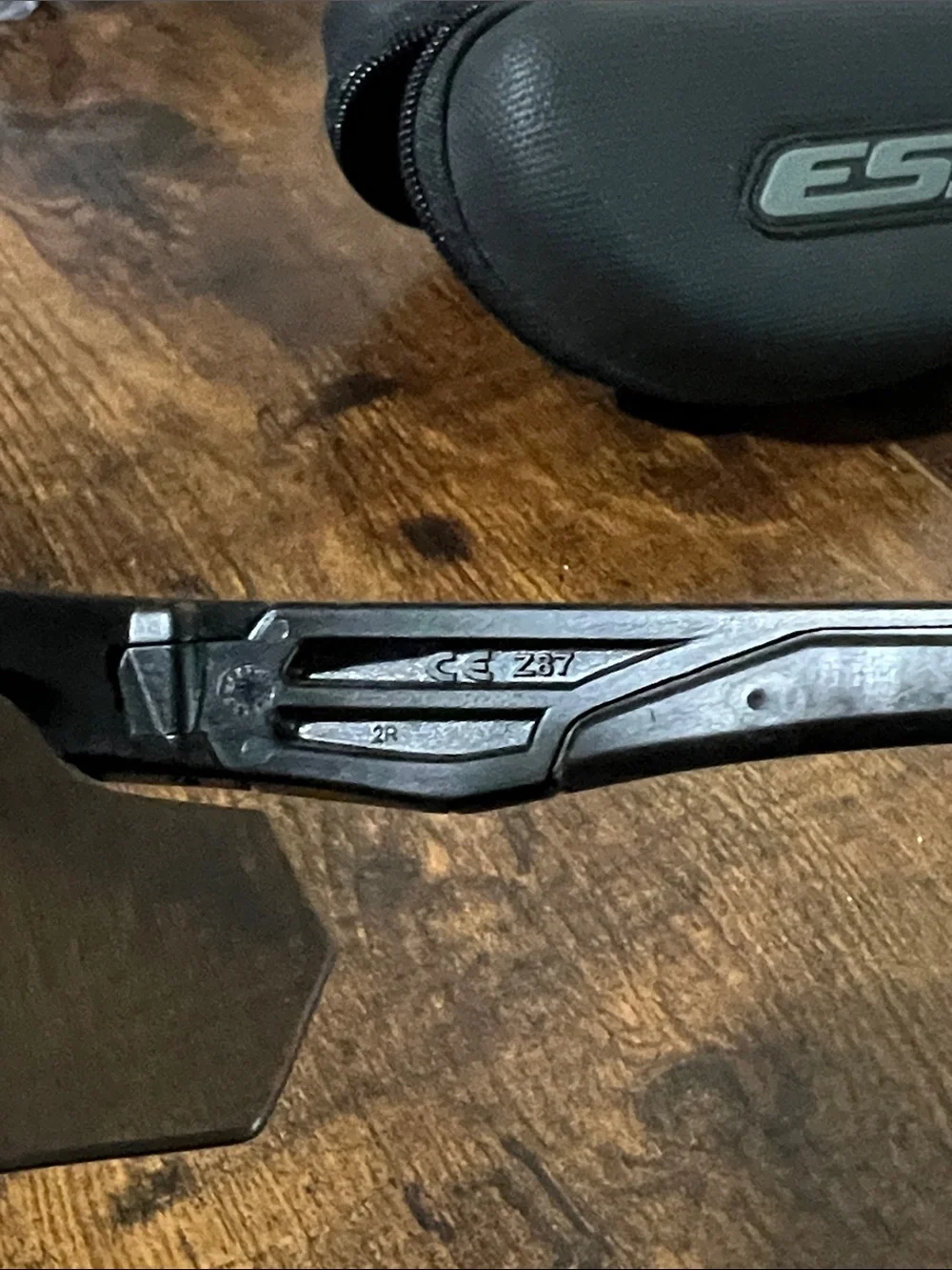 ESS tactical men’s tactical